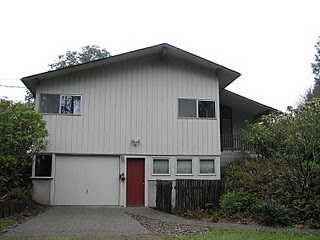 A waterfront home on Sunrise Drive on Bainbridge Island