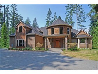 This 5,600 square foot home on Whitmore Lane in Bainbridge Island closed for $685,000 in June of 2011.  Bank Owned.