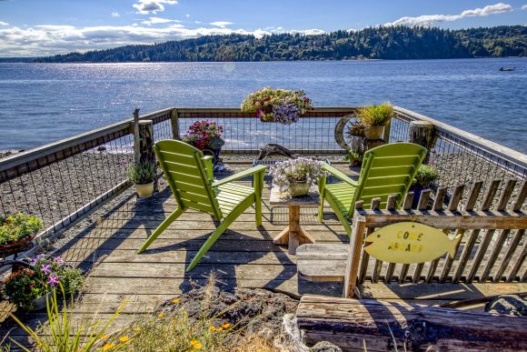 3692 Crystal Springs Dr Ne listed by Jen Pells Real Estate Windermere - Waterfront Homes on Bainbridge Island 