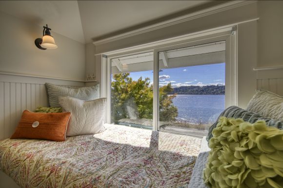 3692 Crystal Springs Dr Ne listed by Jen Pells Real Estate Windermere - Waterfront Homes on Bainbridge Island 