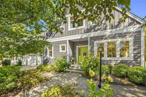 811 Village Circle NW on Bainbridge Island sold in 2022