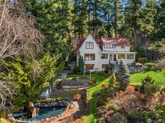 Henderson Road sold on Bainbridge Island in 2024.